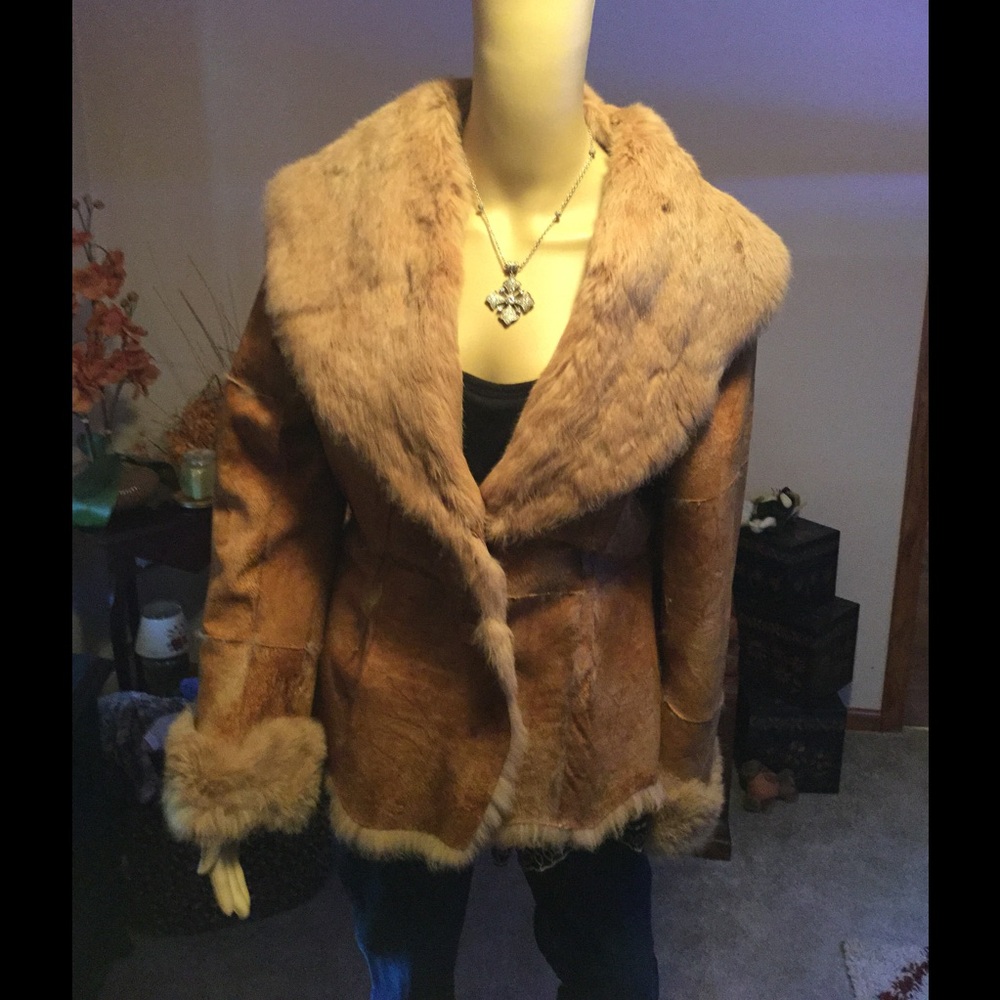 Rogue All Leather Jacket  w/ Real Rabbit Fur 💓💓